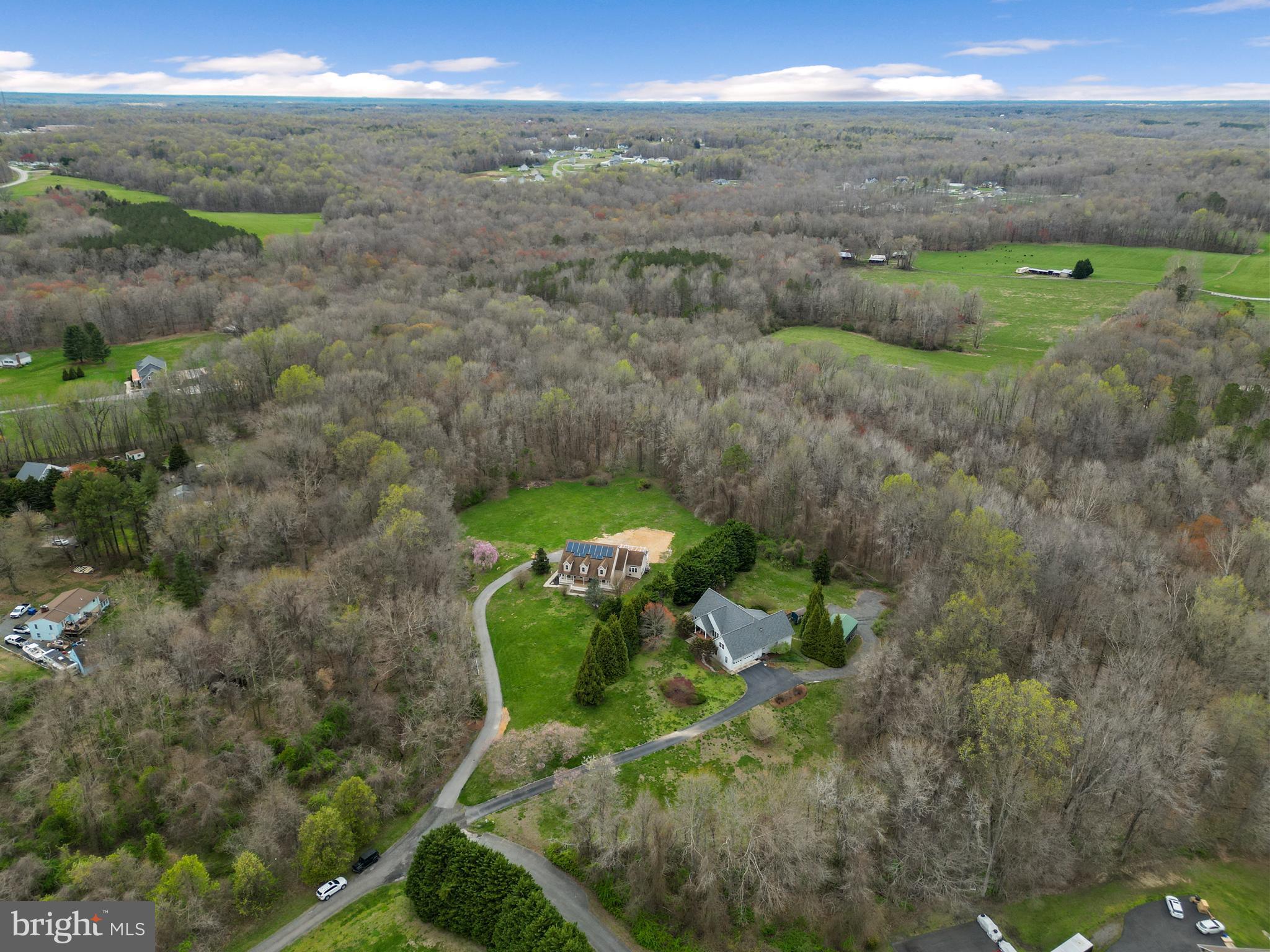 CHESTNUT HILLS - Residential