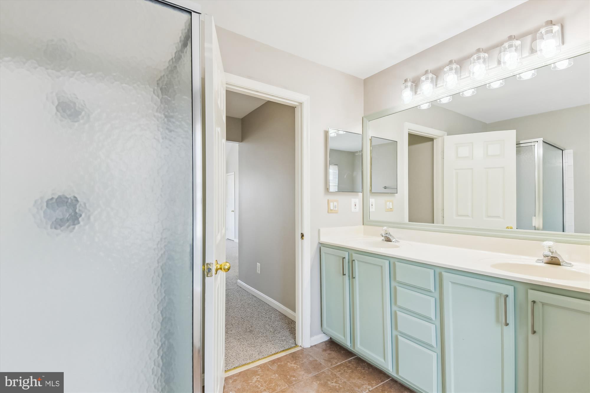 RUSSETT - Residential Lease