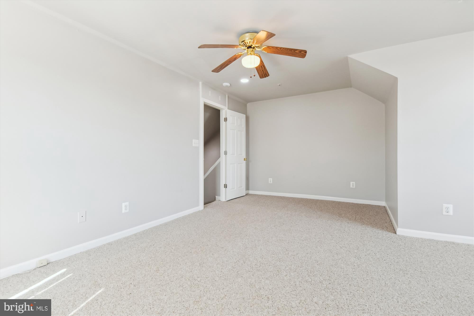 RUSSETT - Residential Lease