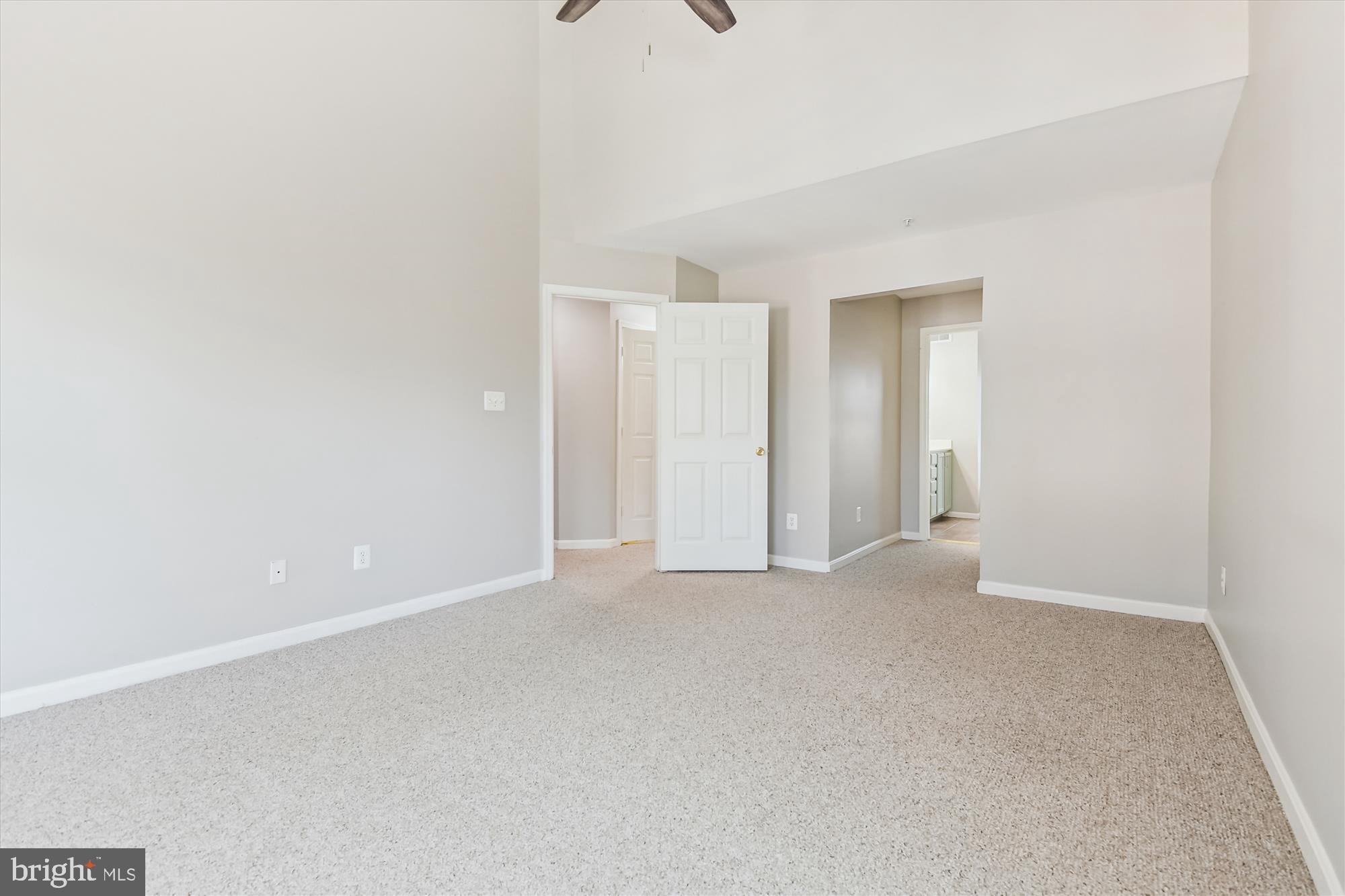 RUSSETT - Residential Lease