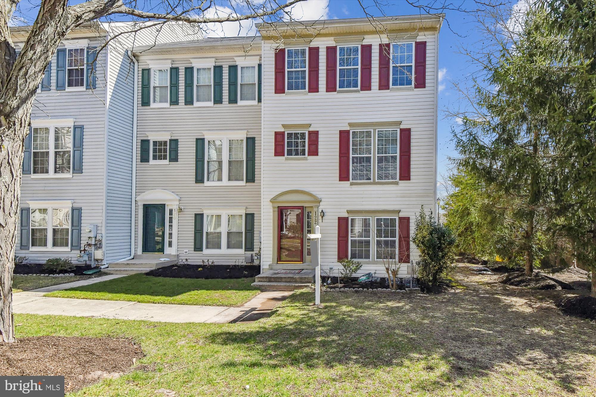 RUSSETT - Residential Lease