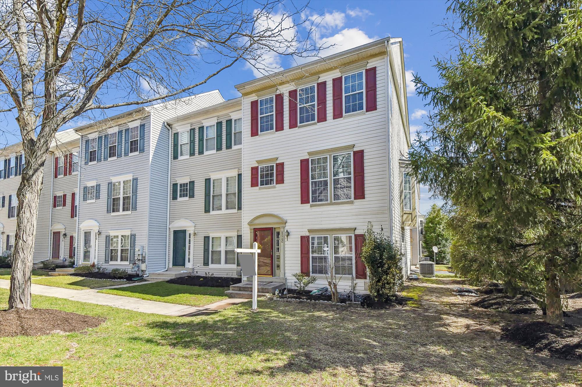 RUSSETT - Residential Lease