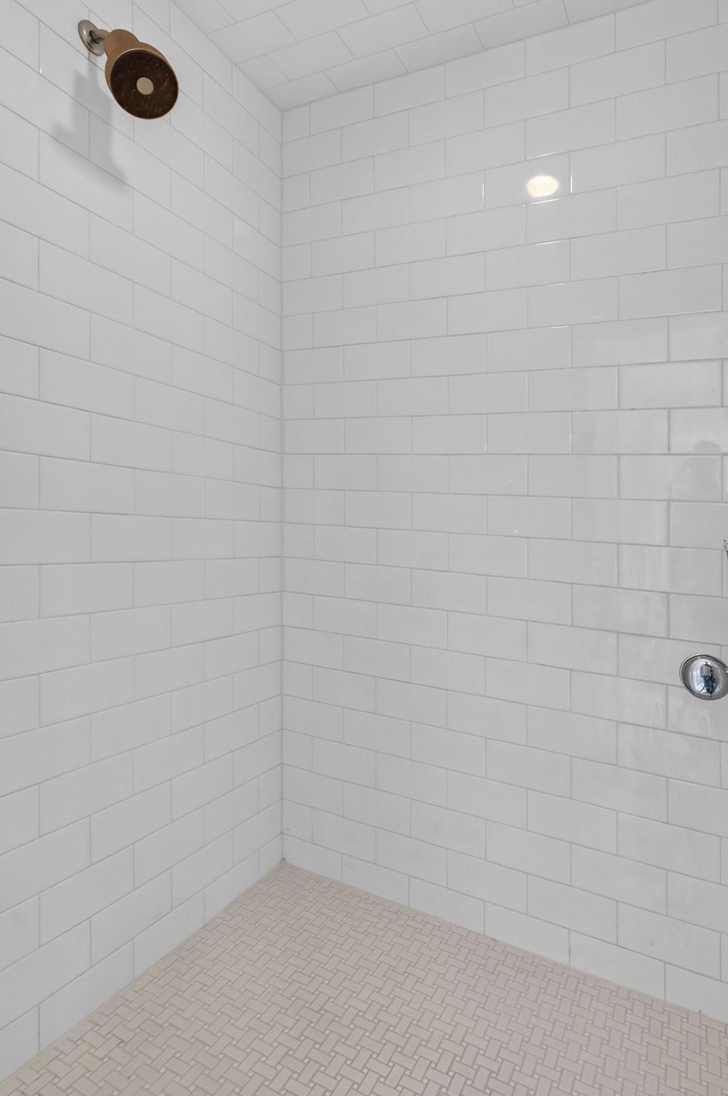 WATERLOO NORTH - Residential