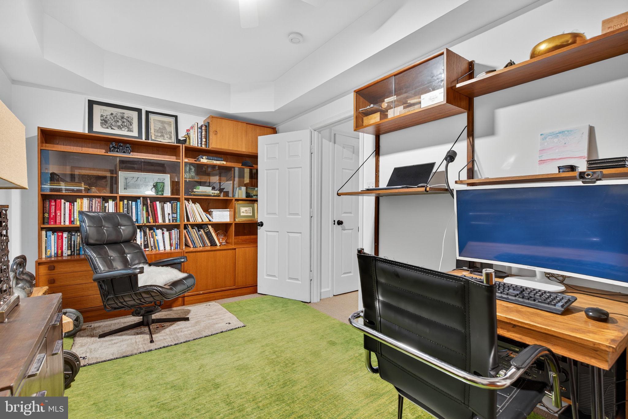 WATERLOO NORTH - Residential