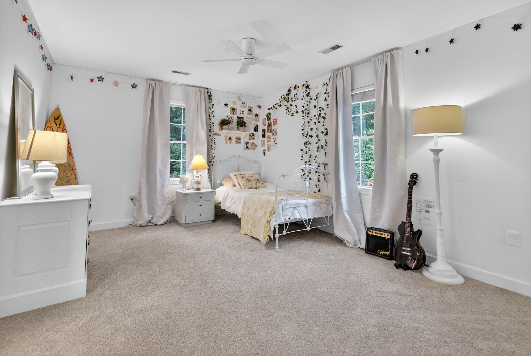 WATERLOO NORTH - Residential