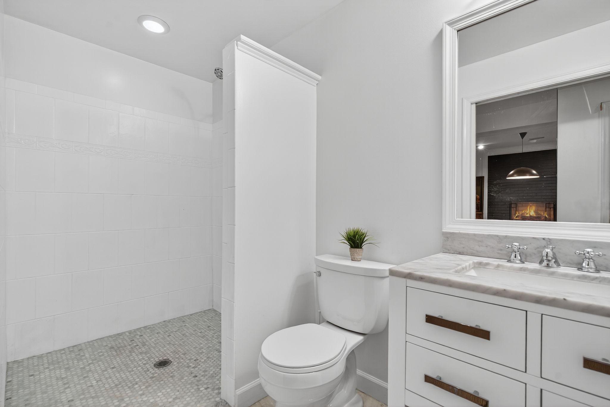 WATERLOO NORTH - Residential