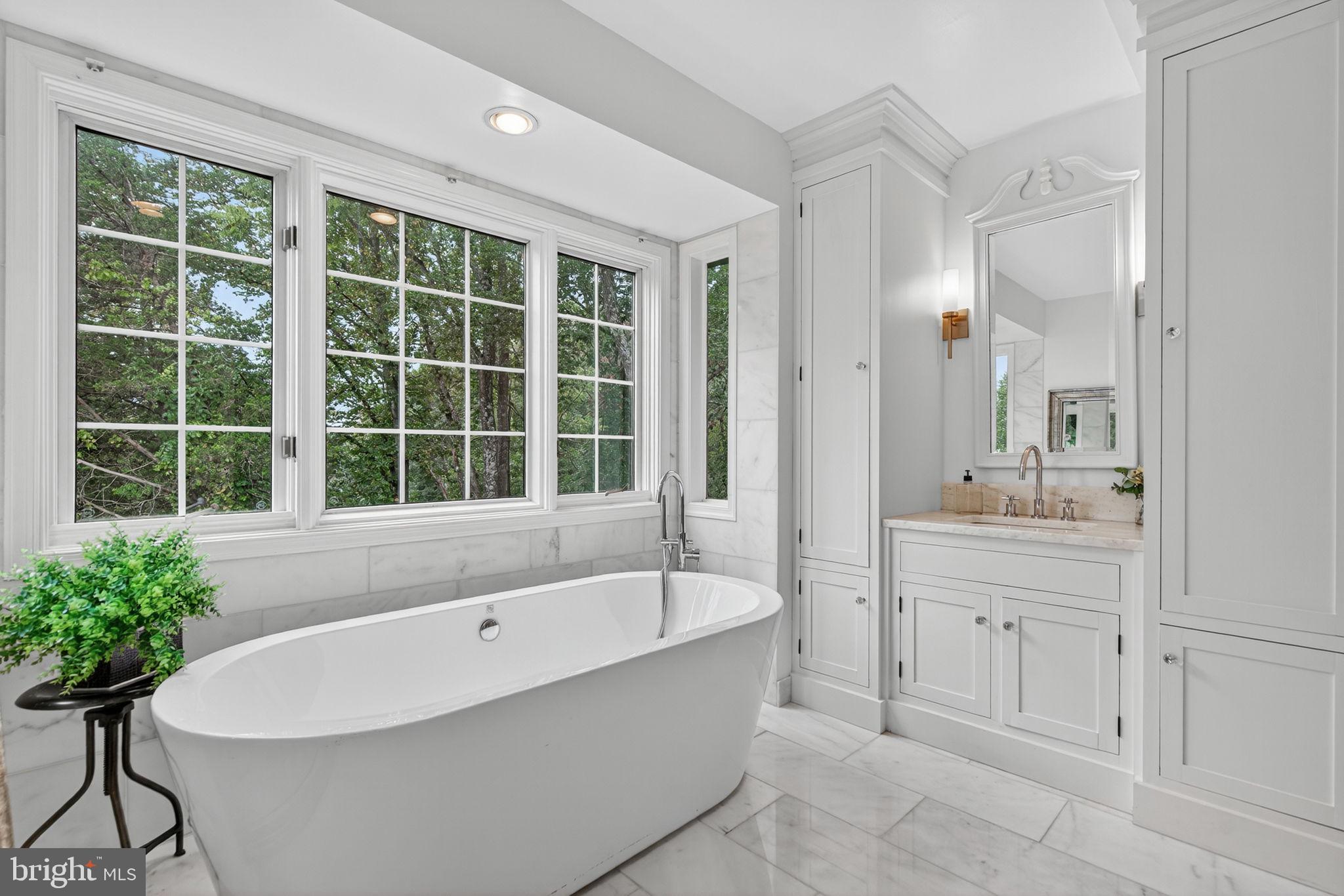 WATERLOO NORTH - Residential