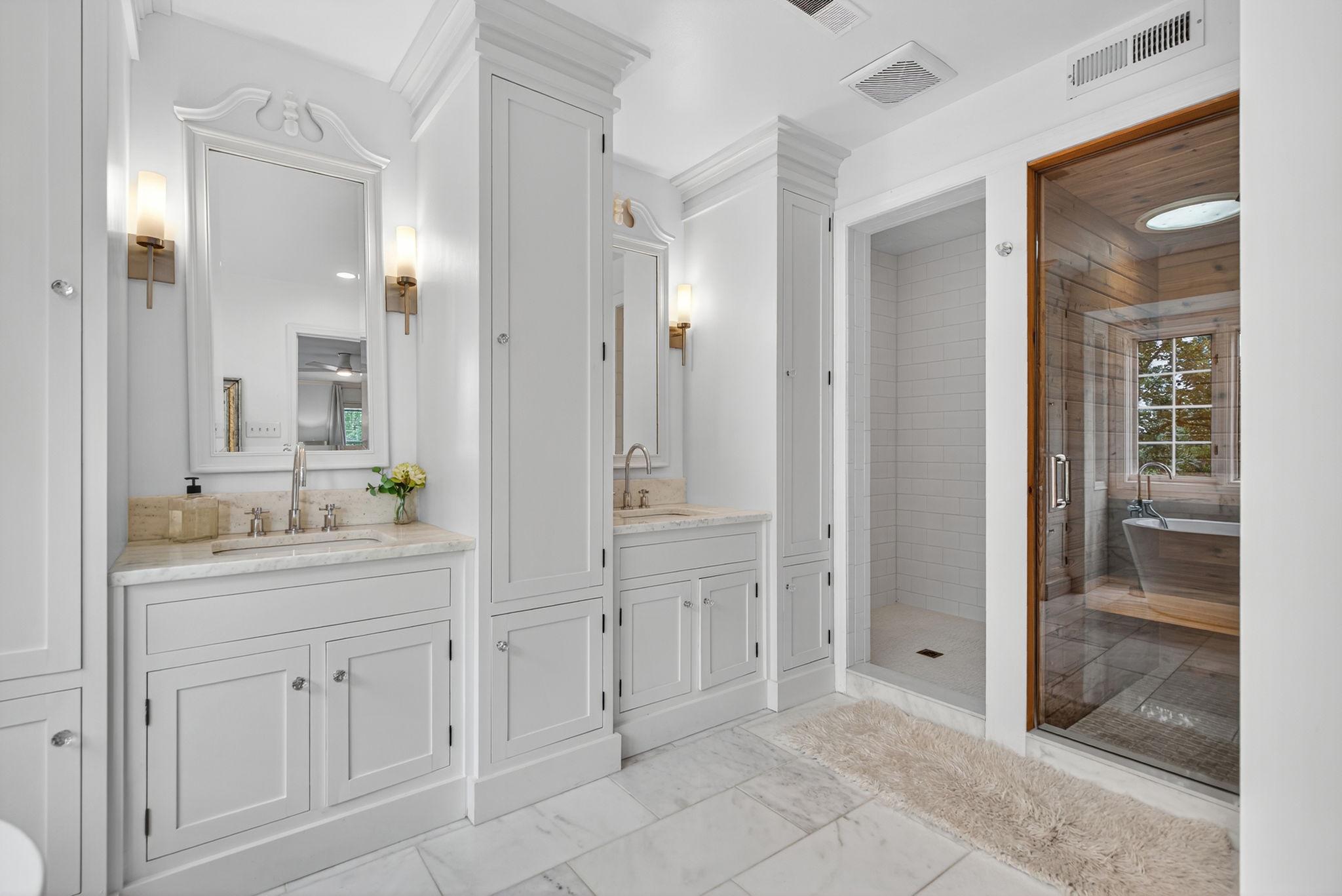 WATERLOO NORTH - Residential