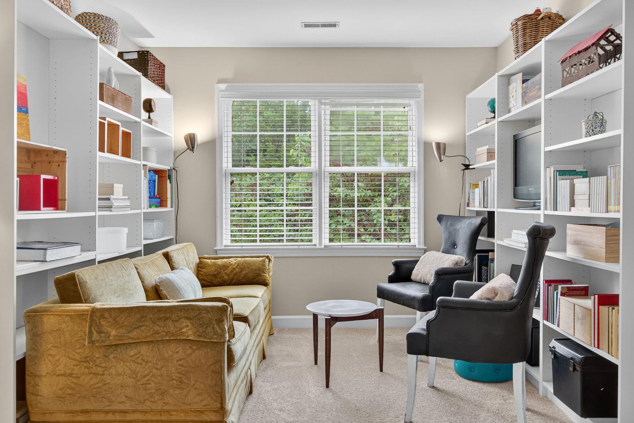 WATERLOO NORTH - Residential