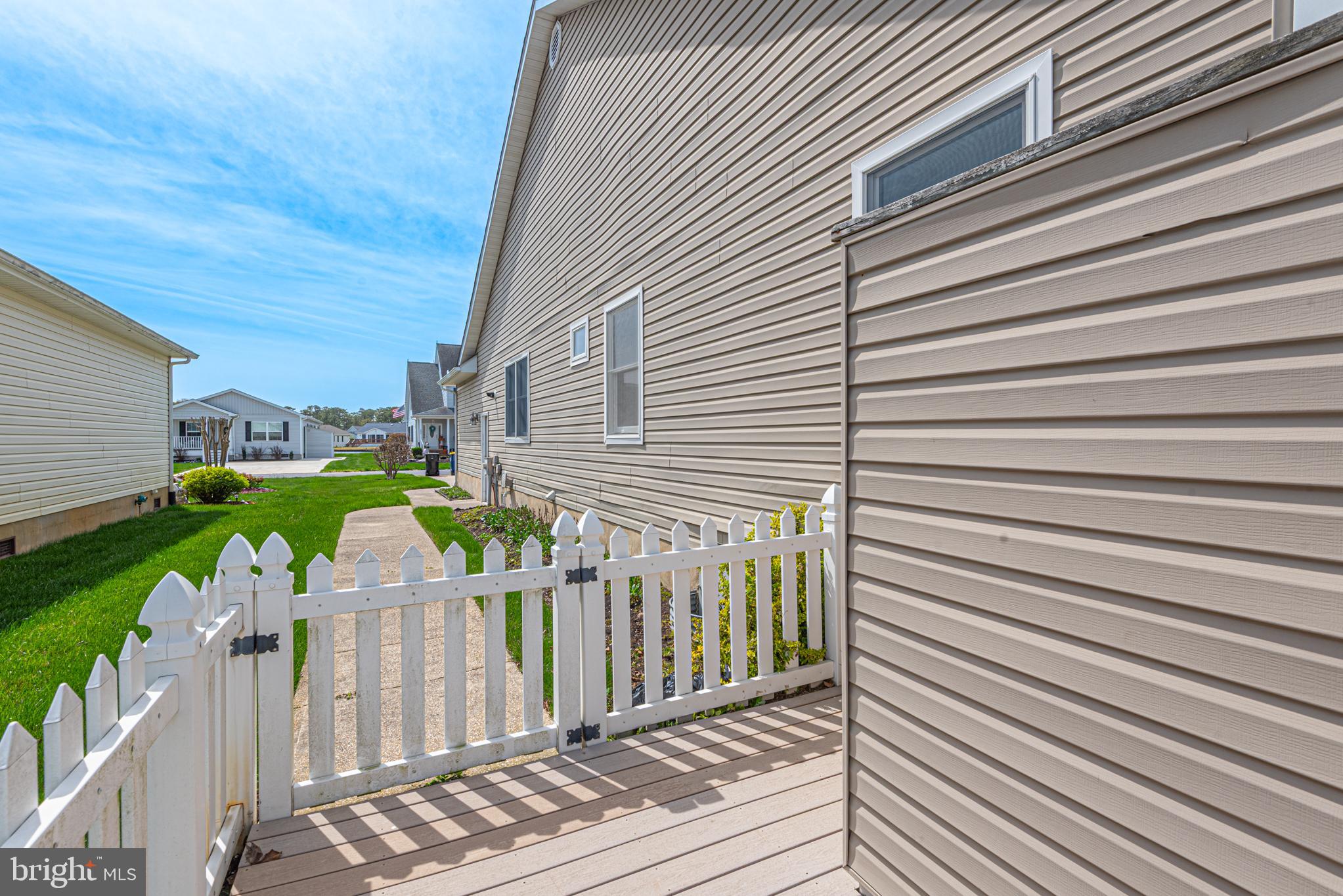 KEENWICK SOUND - Residential