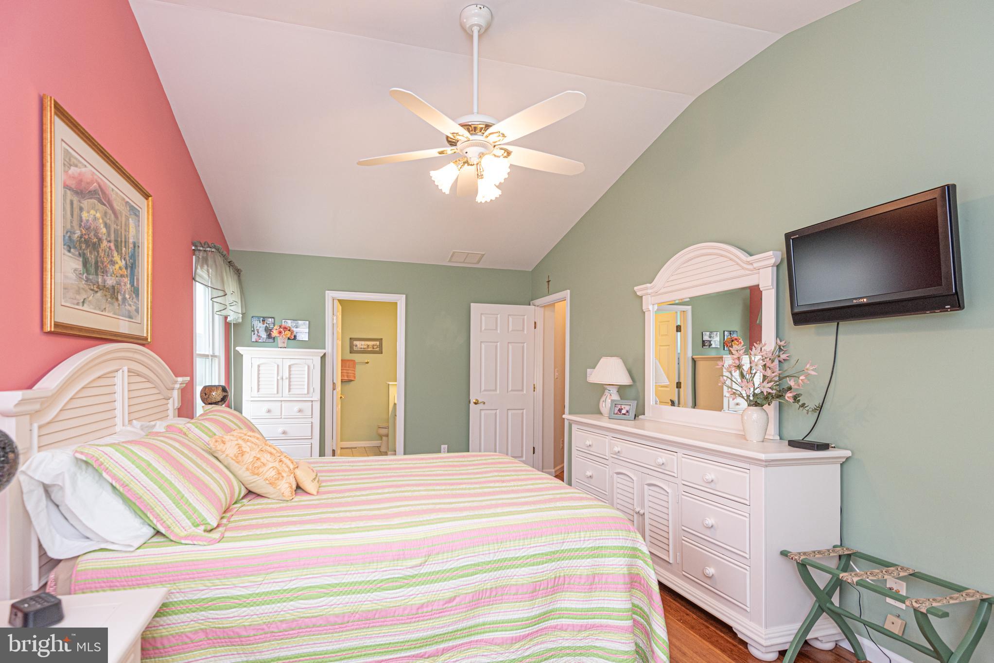 KEENWICK SOUND - Residential