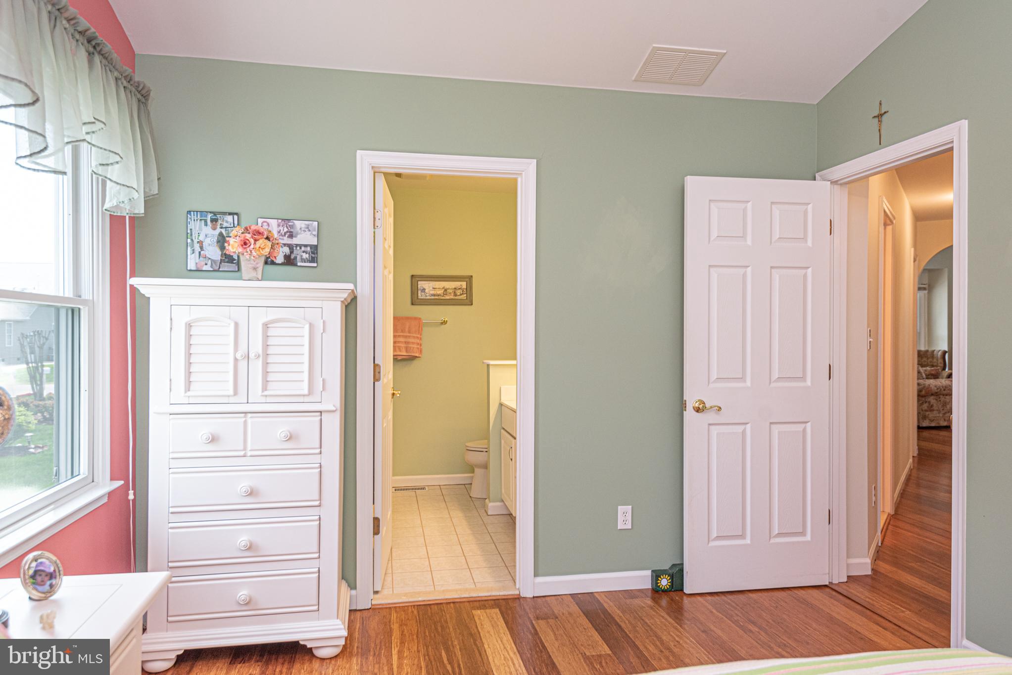 KEENWICK SOUND - Residential