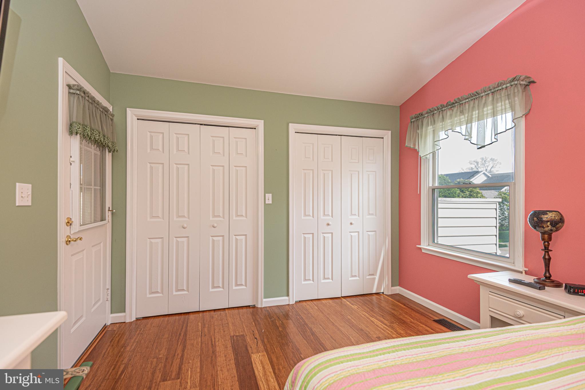 KEENWICK SOUND - Residential