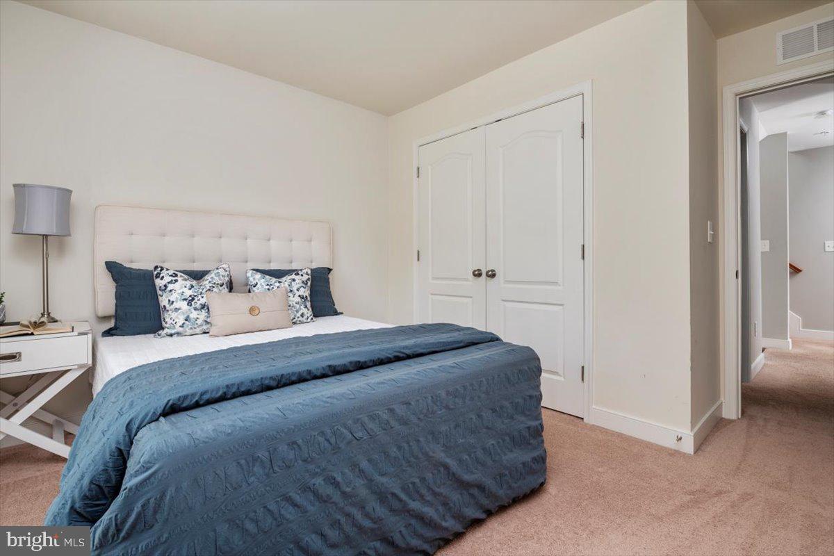 QUARTERFIELD KNOLLS - Residential