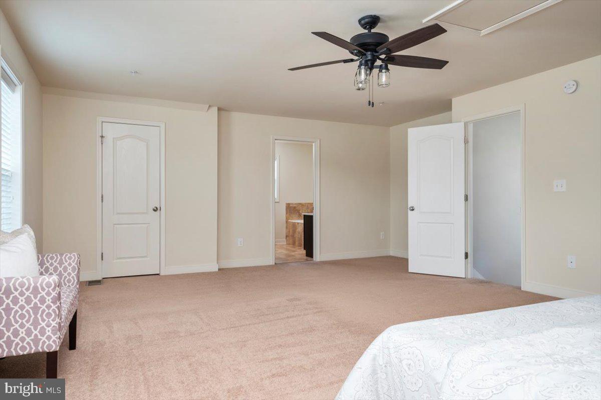 QUARTERFIELD KNOLLS - Residential