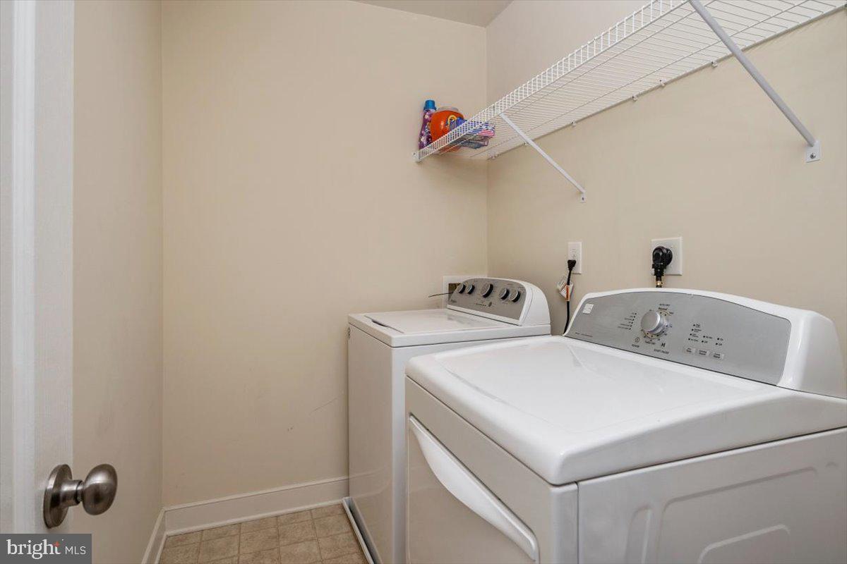 QUARTERFIELD KNOLLS - Residential