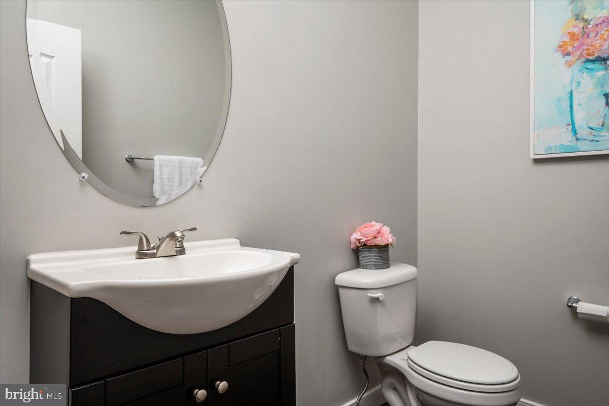 QUARTERFIELD KNOLLS - Residential