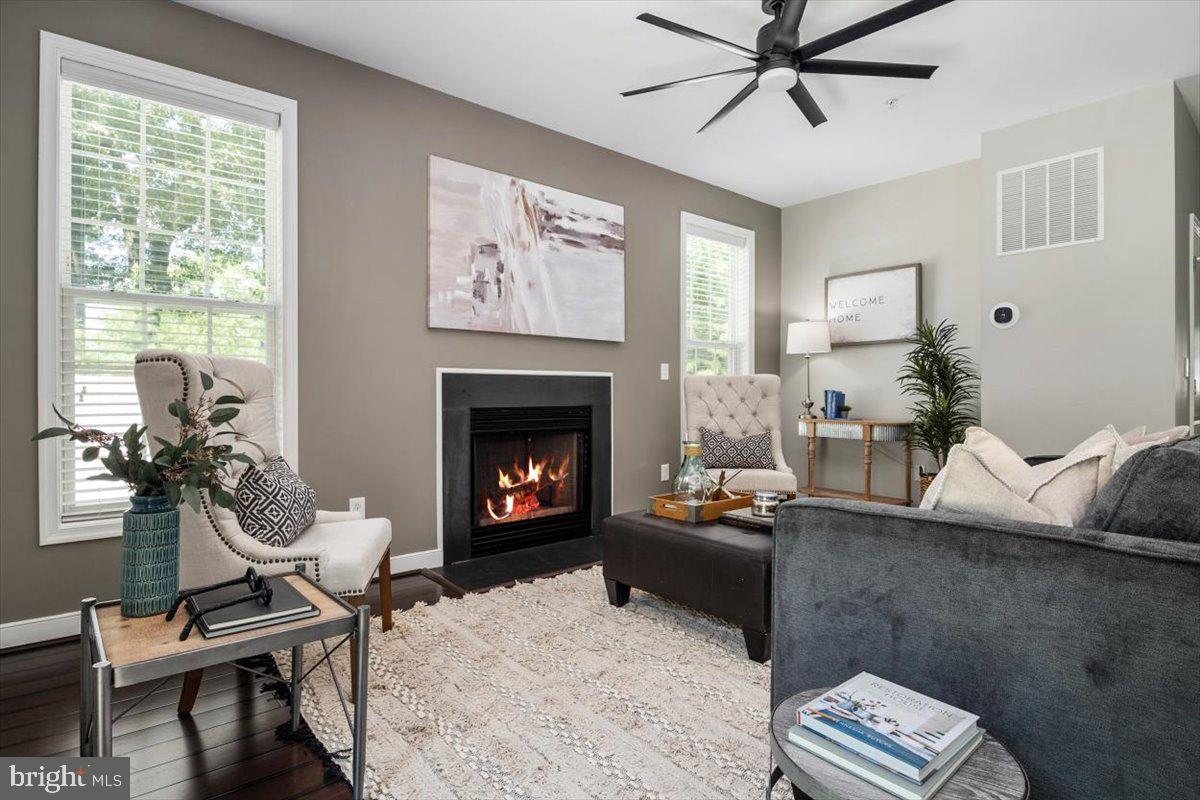 QUARTERFIELD KNOLLS - Residential