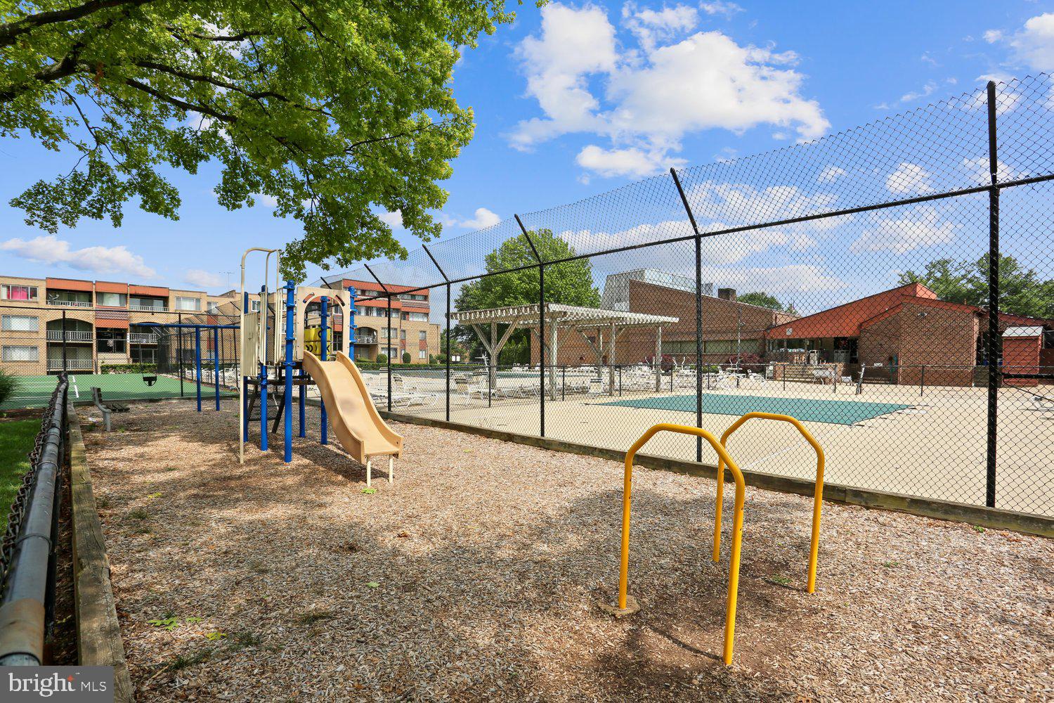 VILLA RIDGE SEC 3 CODM - Residential