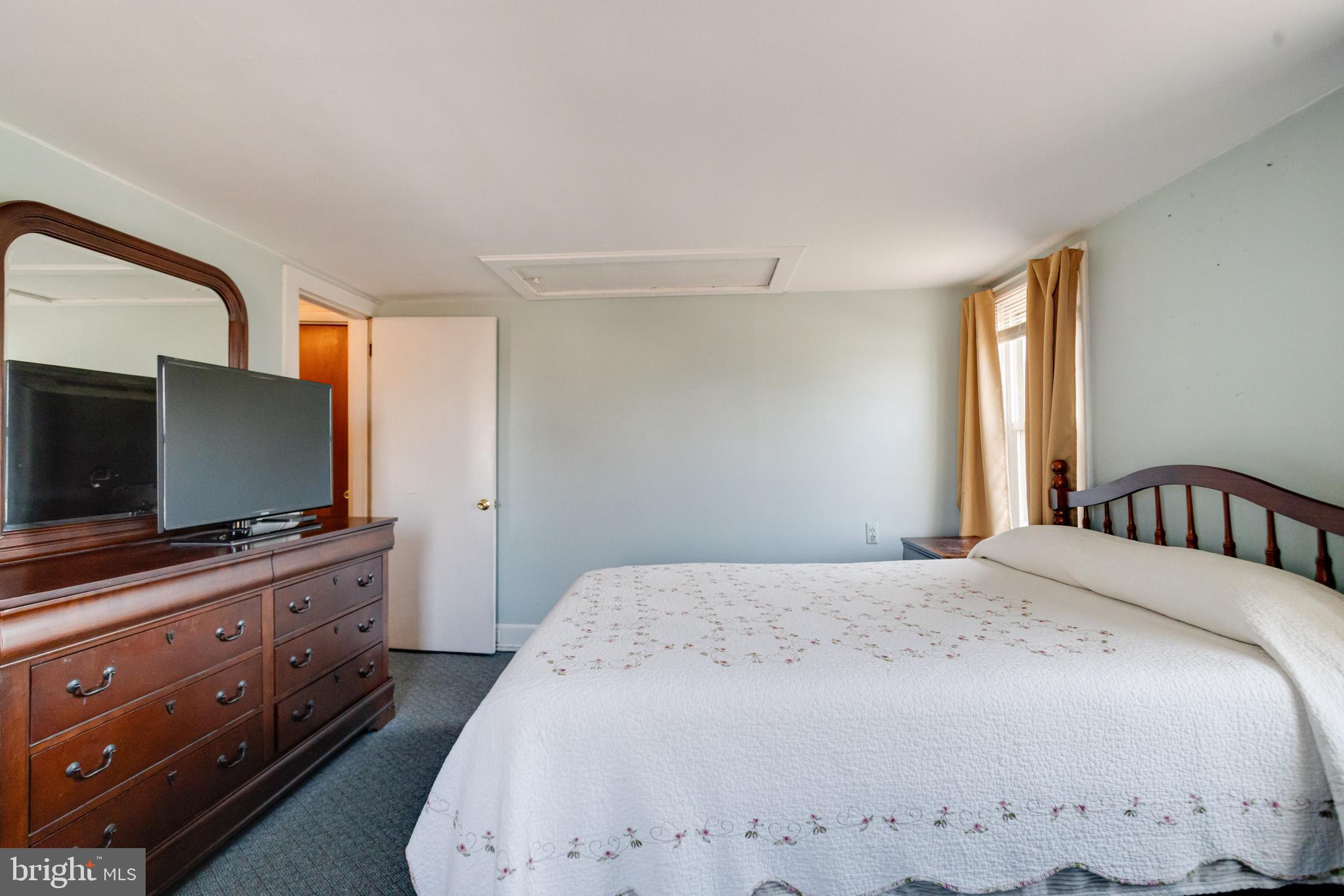 ROSEDALE - Residential