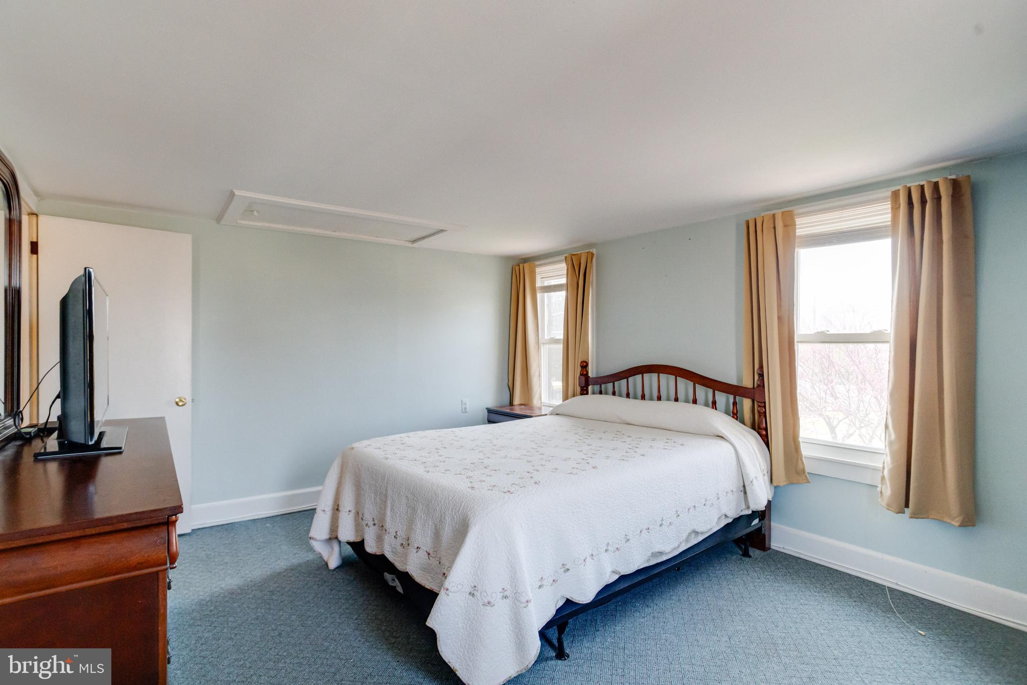 ROSEDALE - Residential