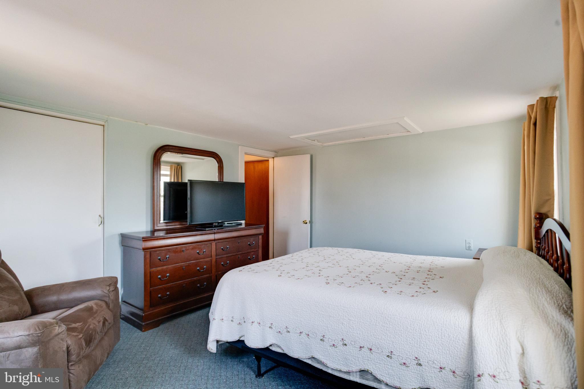 ROSEDALE - Residential