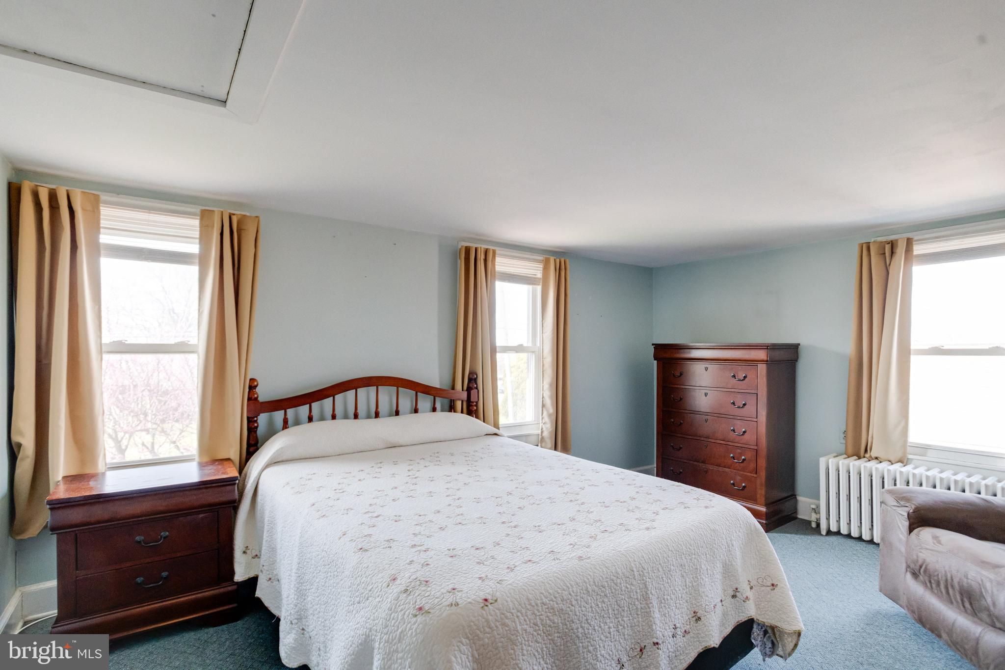 ROSEDALE - Residential