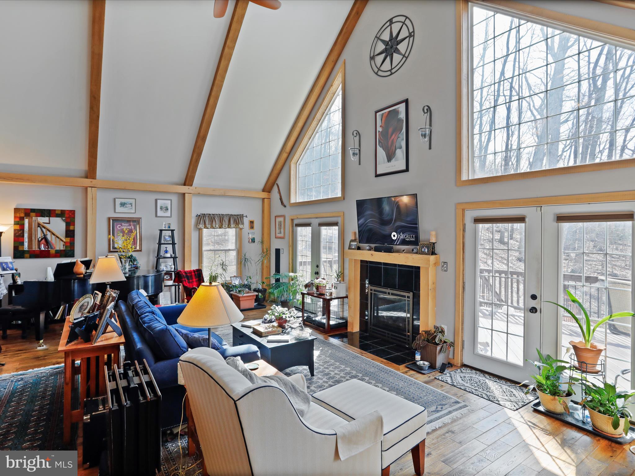 SHANNONDALE - Residential