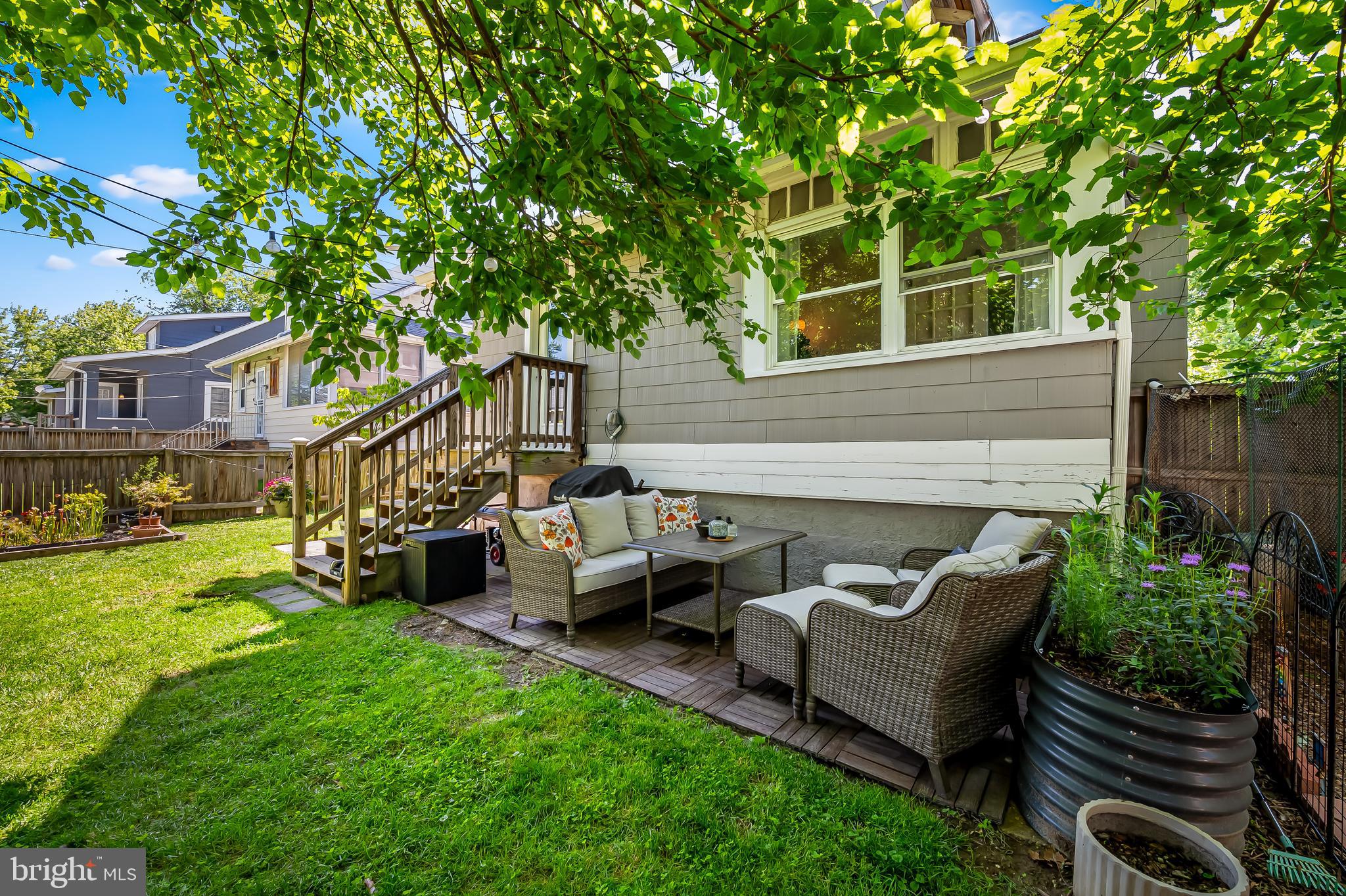 HAMILTON HILLS - Residential