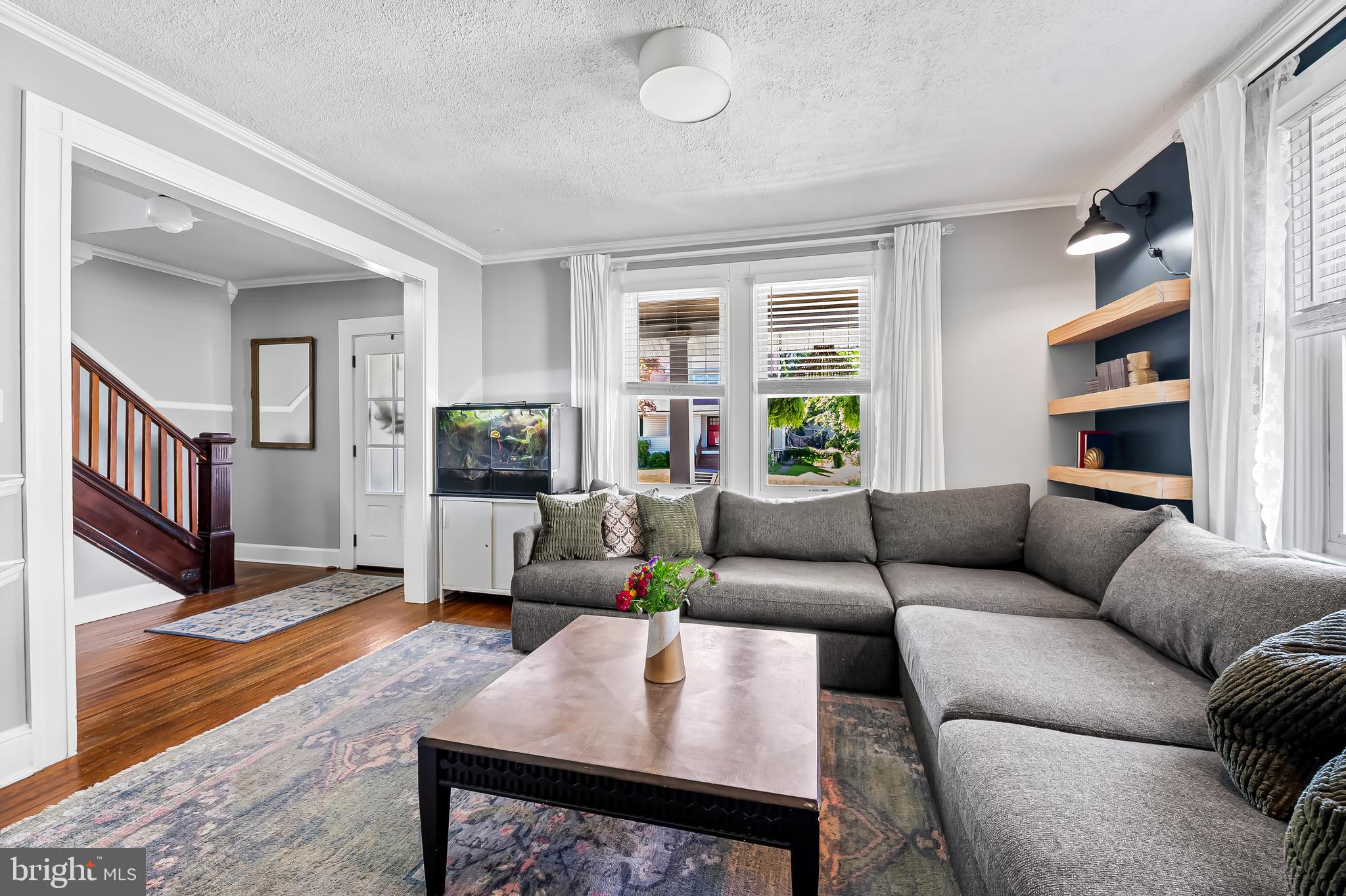 HAMILTON HILLS - Residential