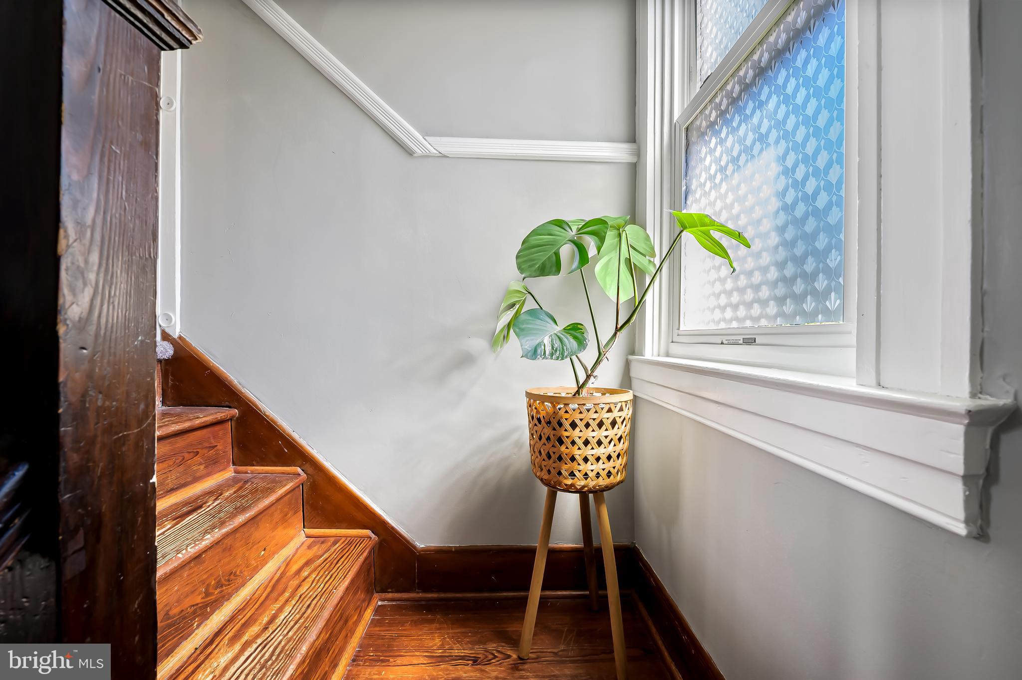 HAMILTON HILLS - Residential