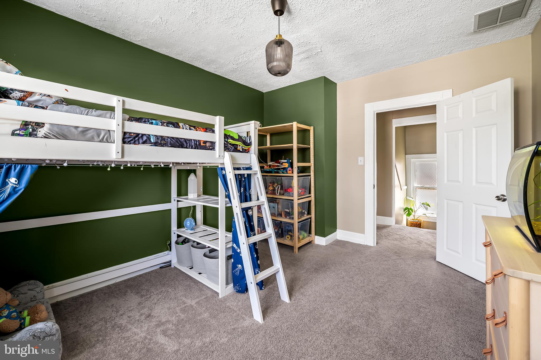 HAMILTON HILLS - Residential