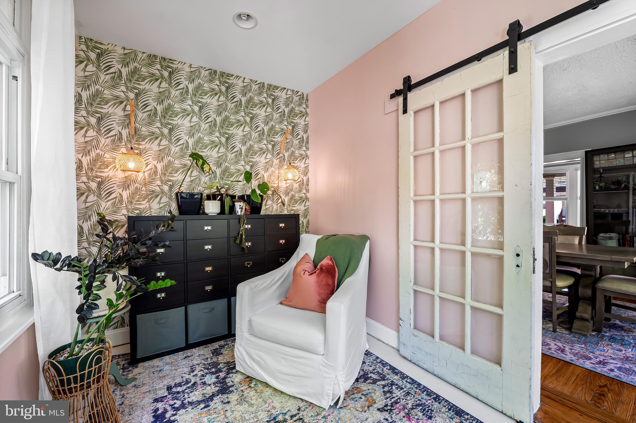 HAMILTON HILLS - Residential