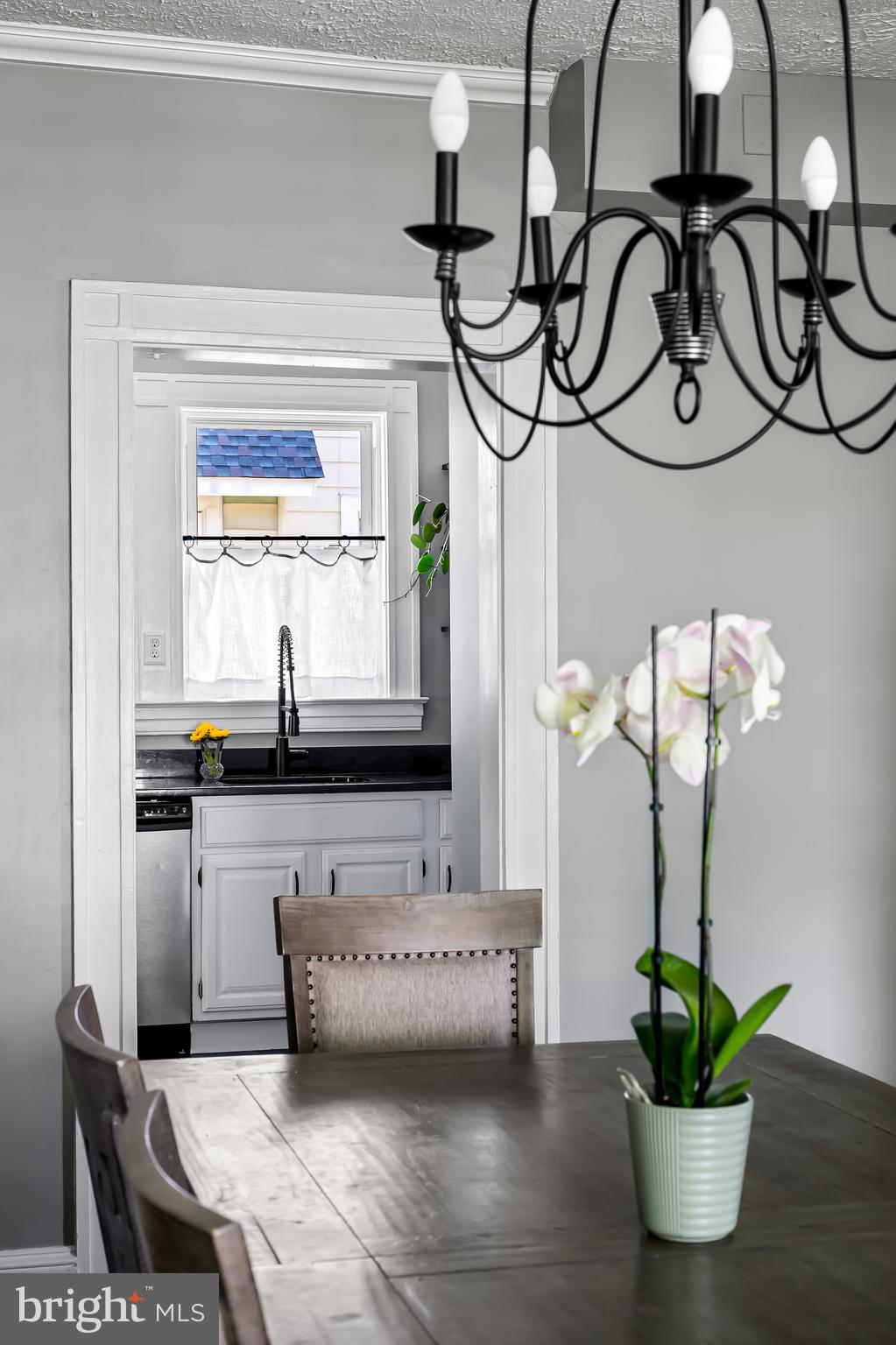 HAMILTON HILLS - Residential