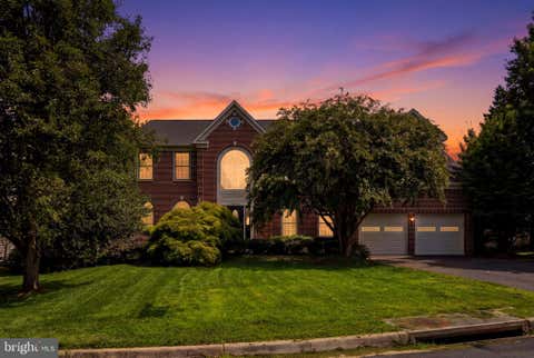 Photo of 10952 Thistlewood Court, MANASSAS, VA 20110 (MLS # VAPW2126620)