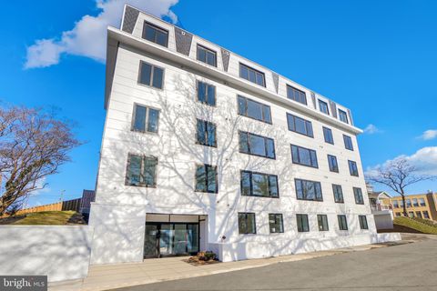 3011 20TH STREET NE 3 WASHINGTON DC 20018