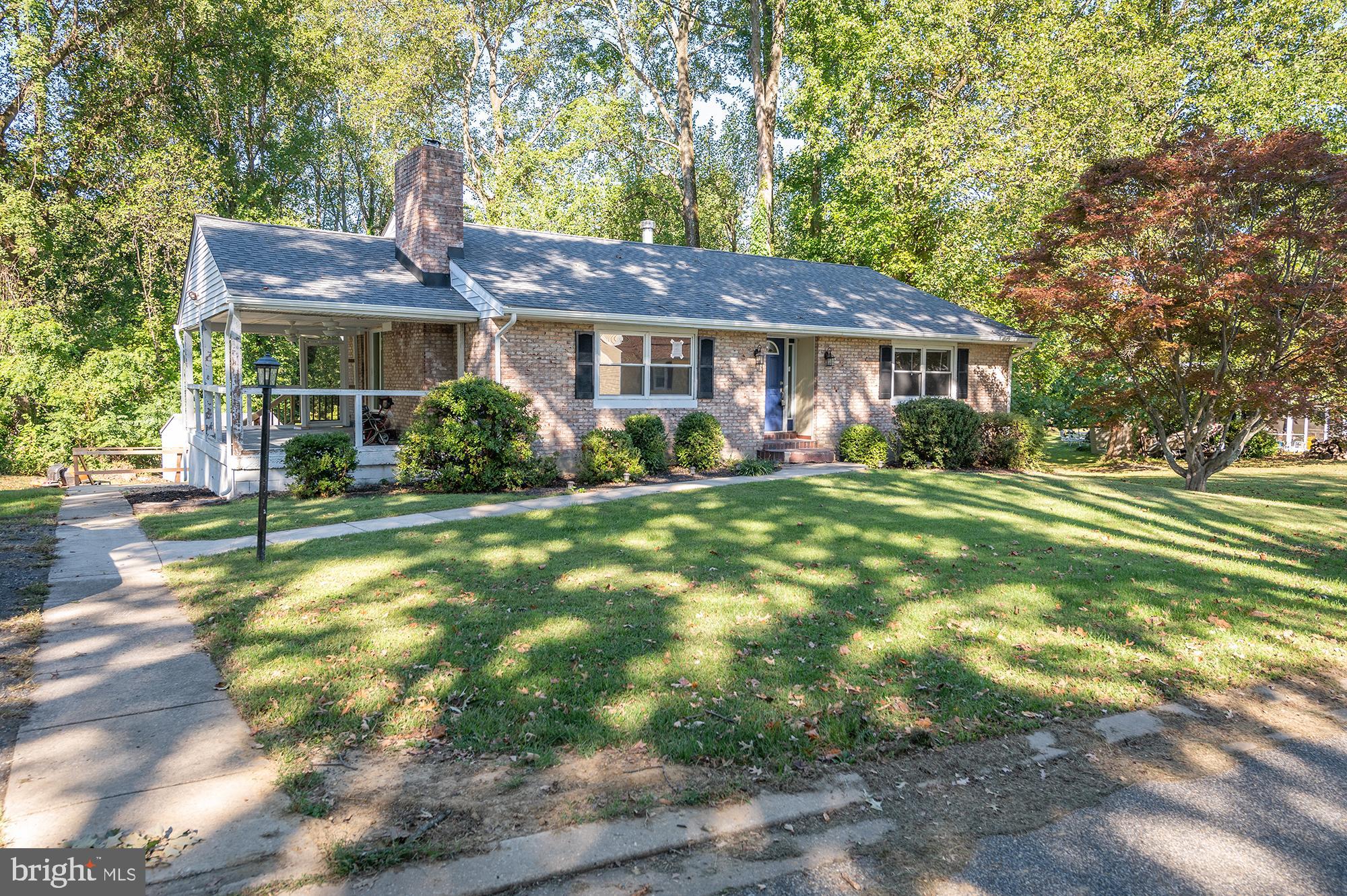 3706 BAYVIEW DRIVE