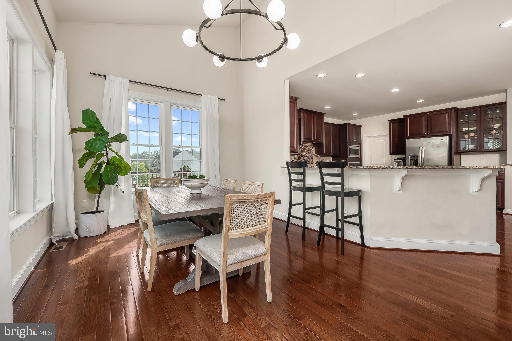 MOUNTAIN GLEN - Residential
