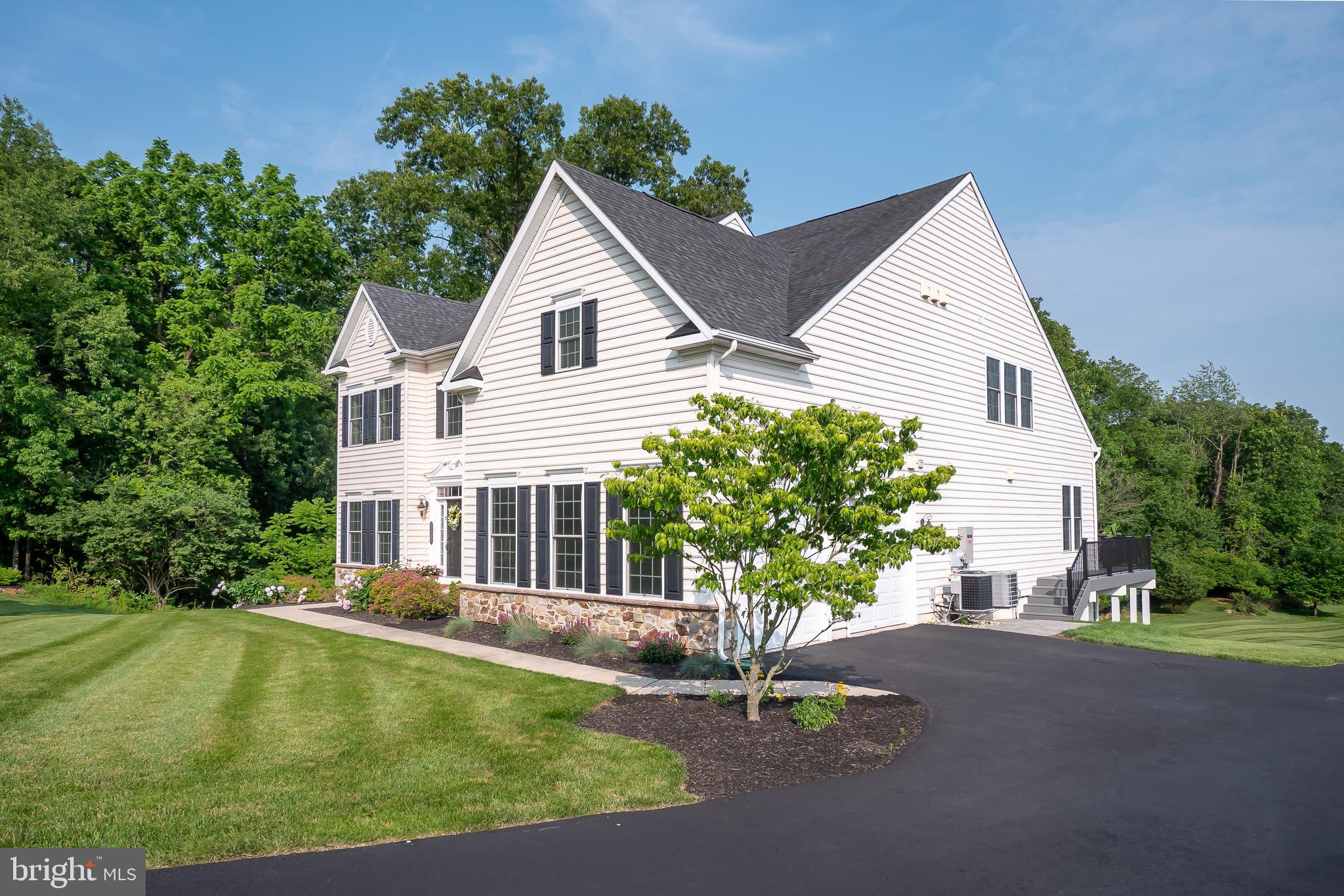 MOUNTAIN GLEN - Residential