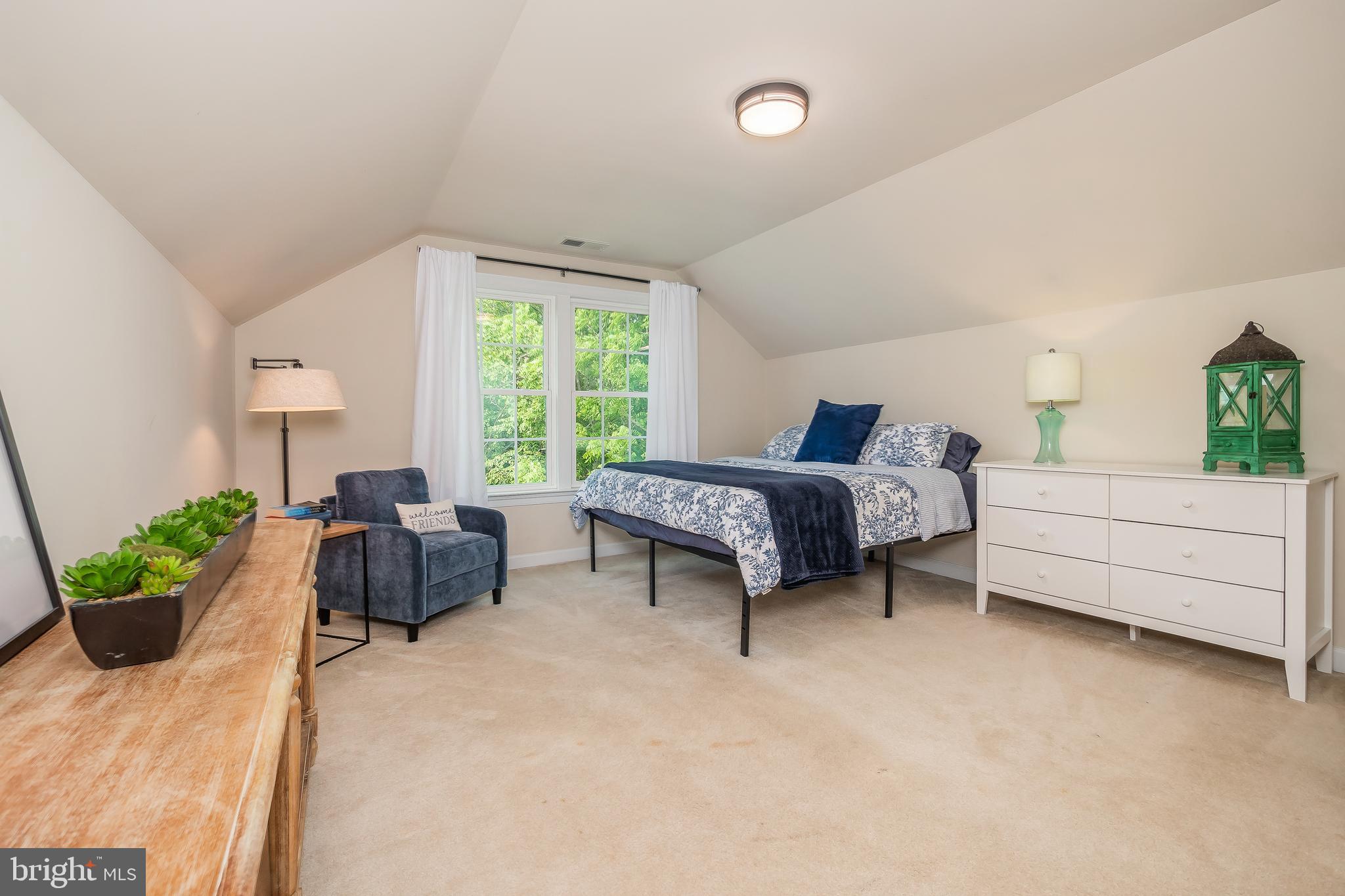MOUNTAIN GLEN - Residential