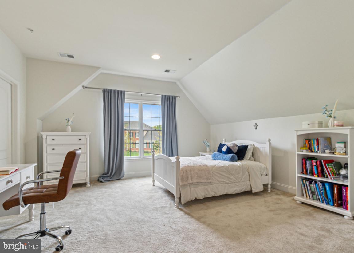 MARLBORO RIDGE ESTATES - Residential