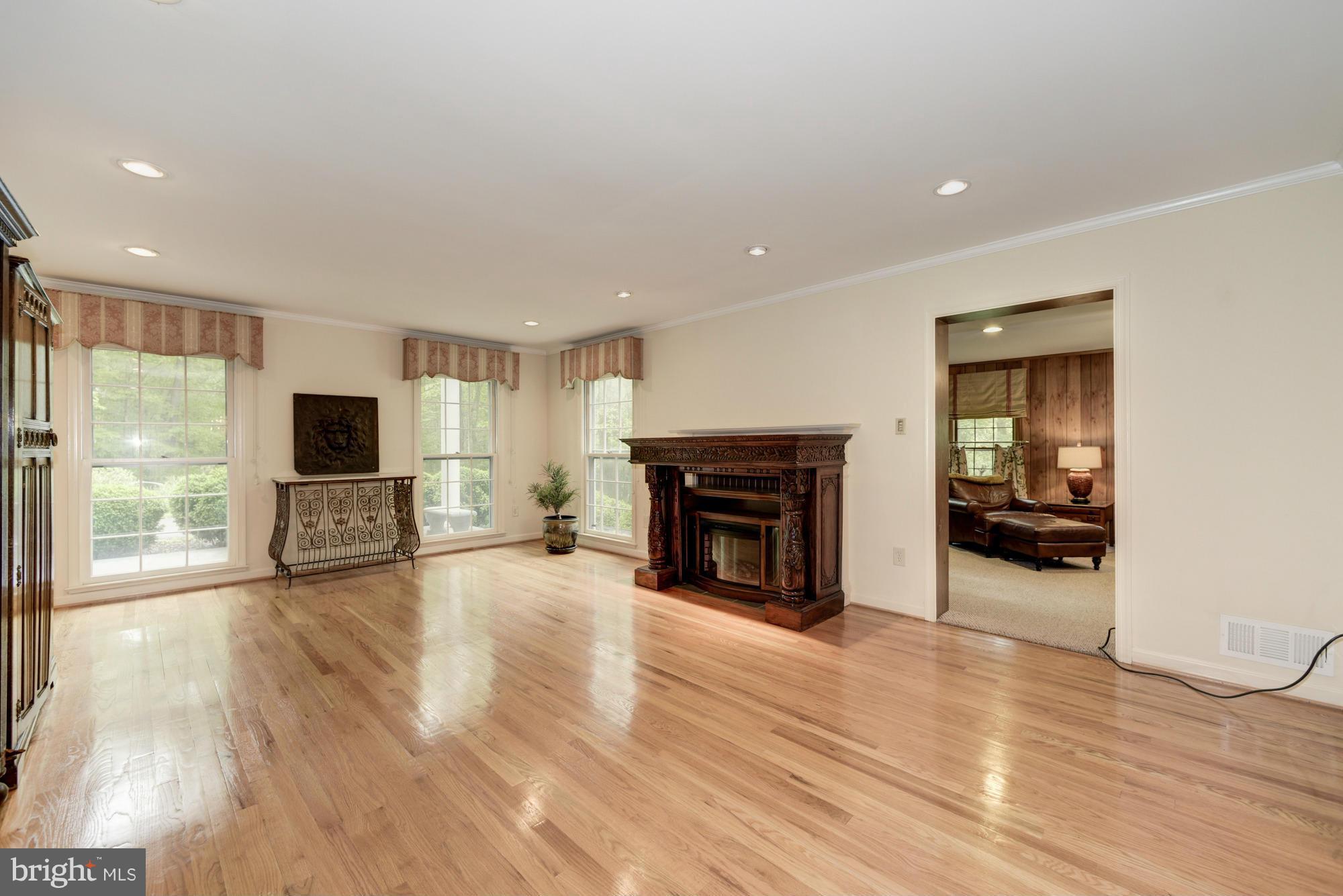 HUNTERS VALLEY MINCHEWS - Residential Lease