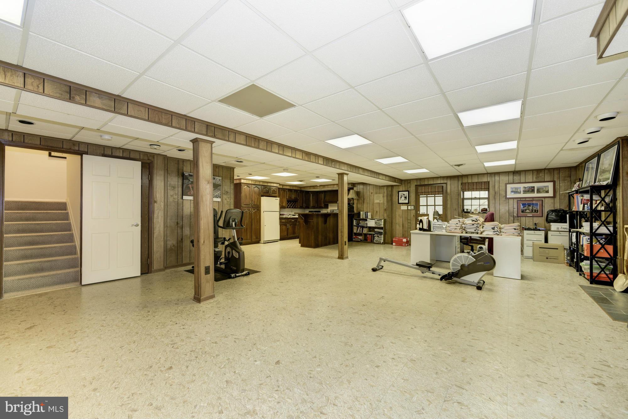 HUNTERS VALLEY MINCHEWS - Residential Lease