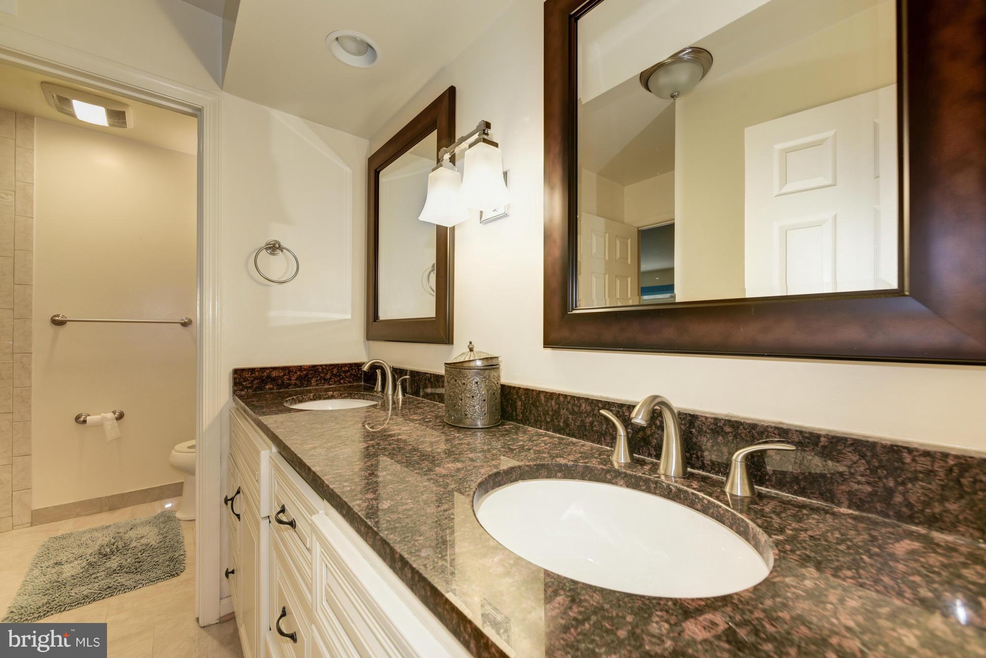 HUNTERS VALLEY MINCHEWS - Residential Lease