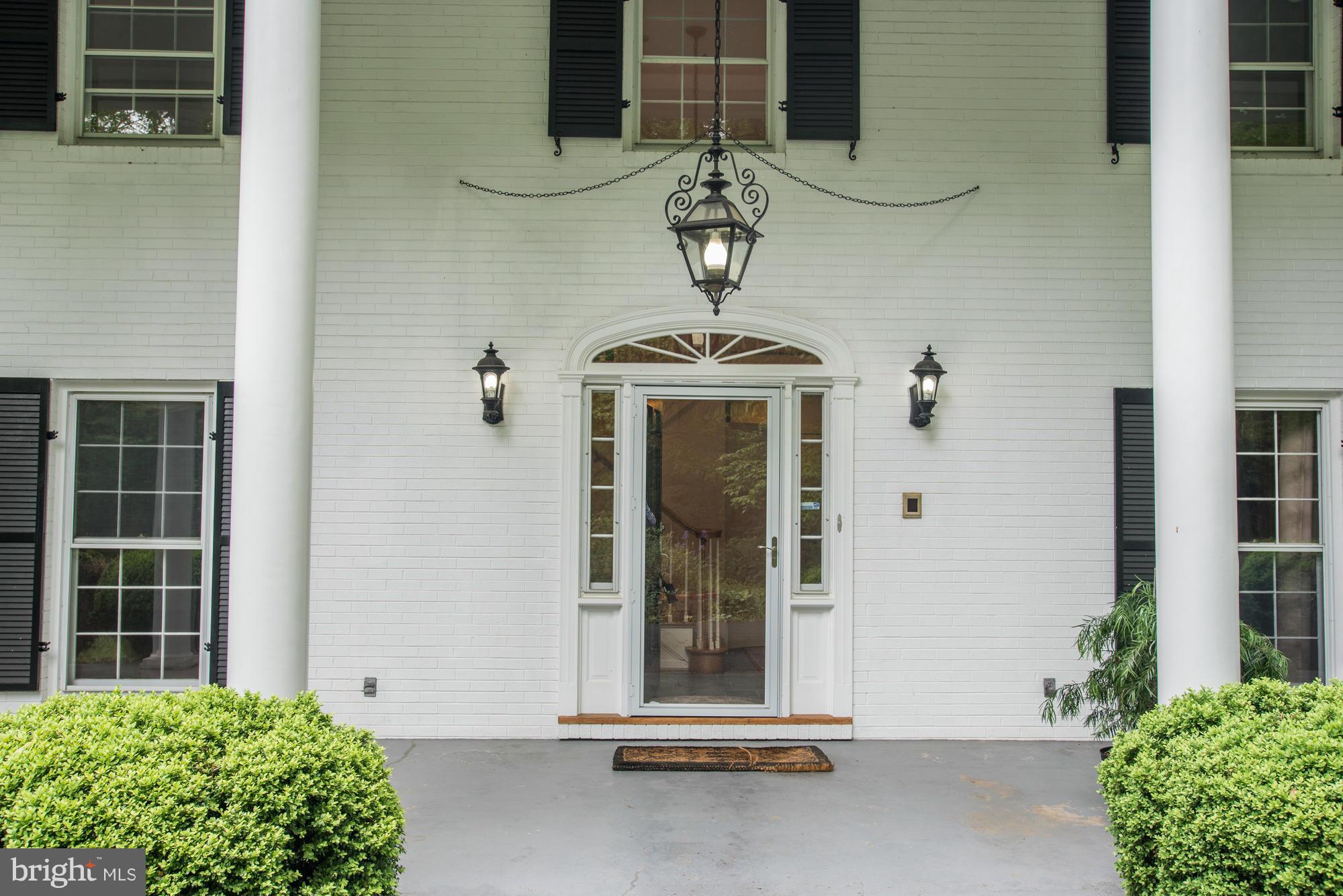 HUNTERS VALLEY MINCHEWS - Residential Lease