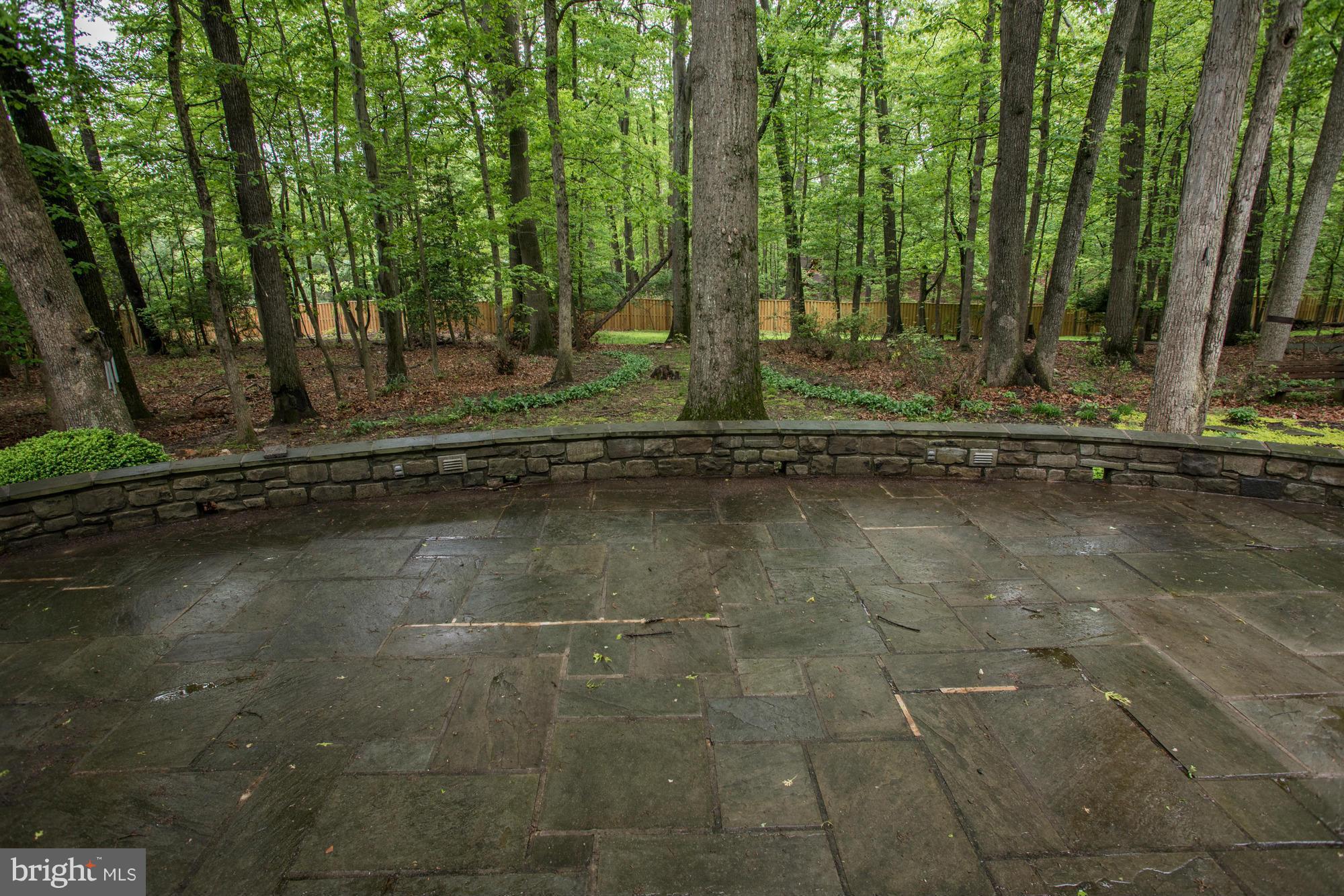 HUNTERS VALLEY MINCHEWS - Residential Lease