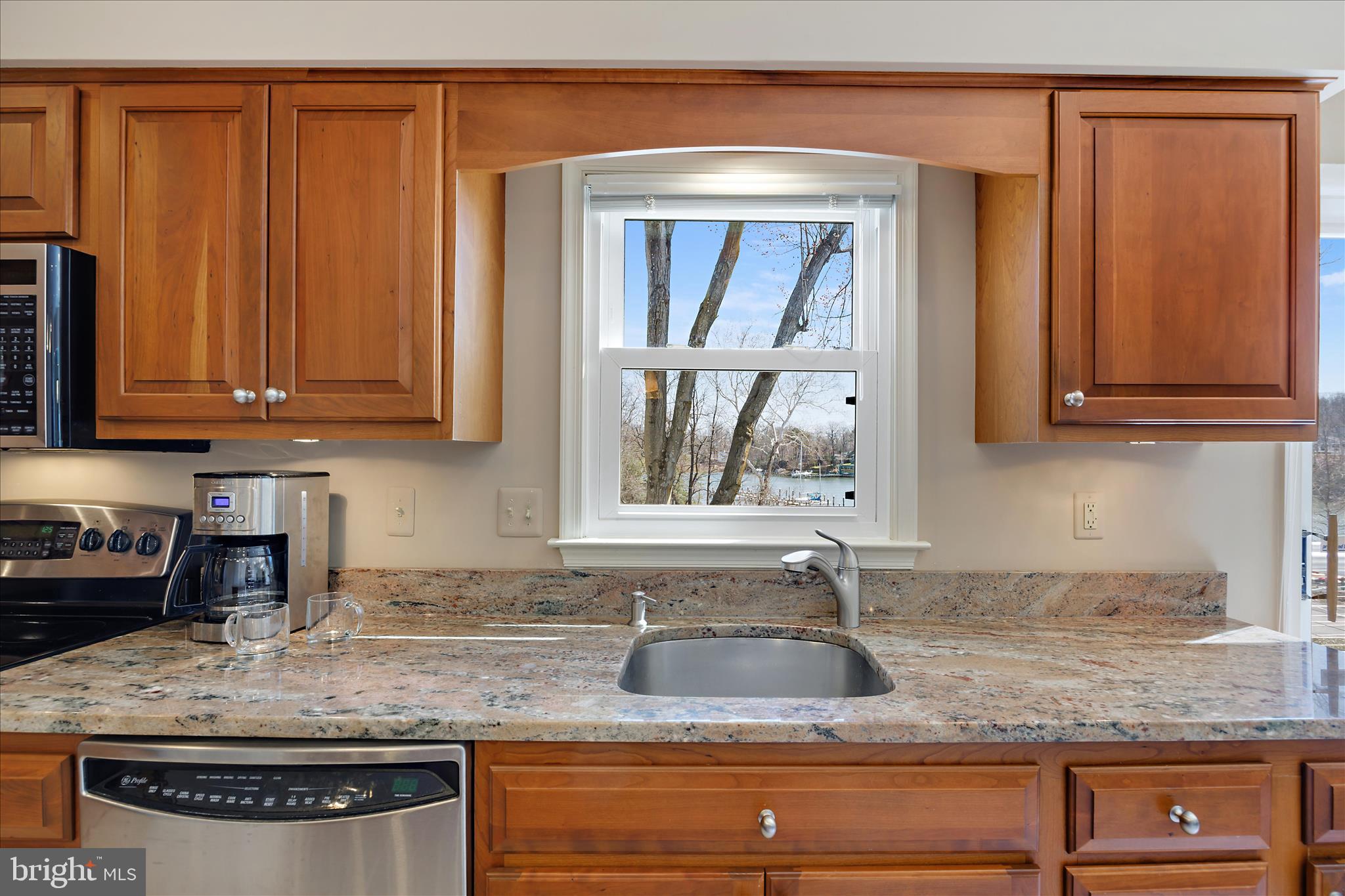 ANNAPOLIS LANDING - Residential