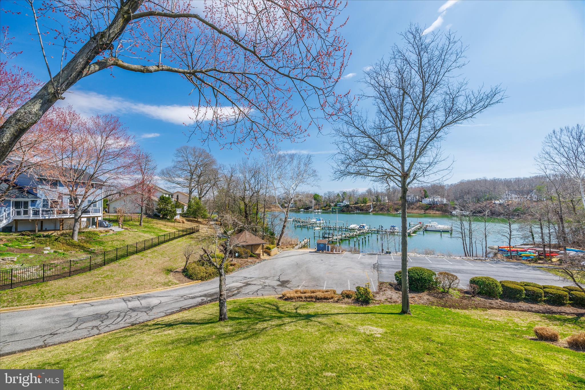 ANNAPOLIS LANDING - Residential