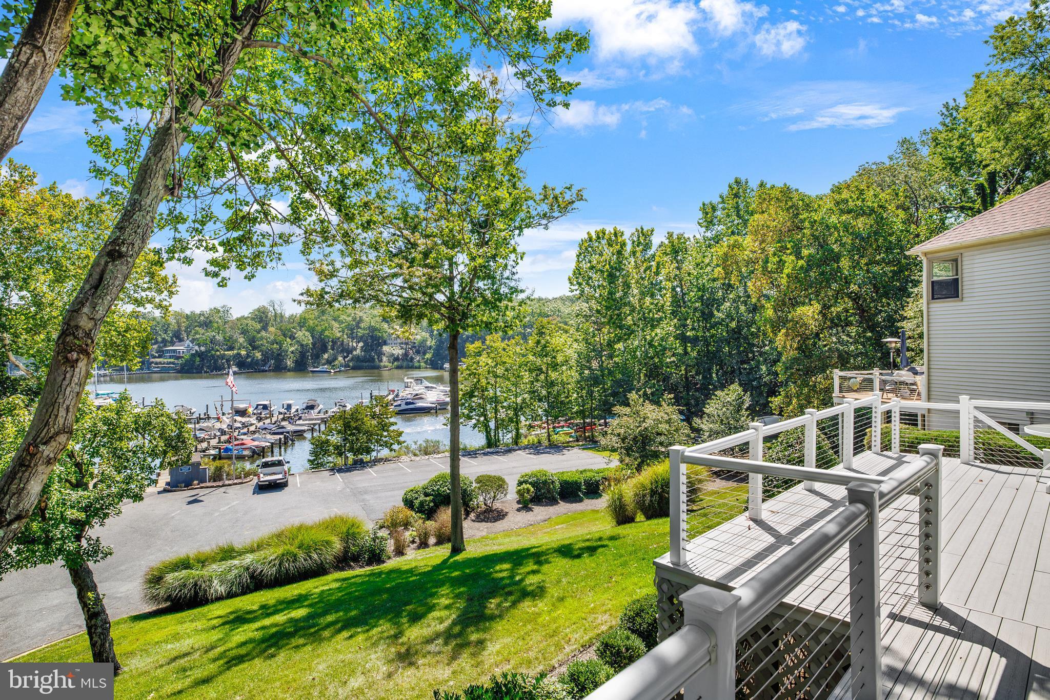 ANNAPOLIS LANDING - Residential