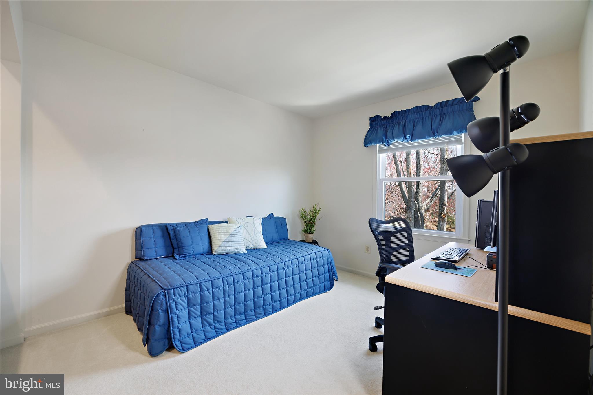 ANNAPOLIS LANDING - Residential